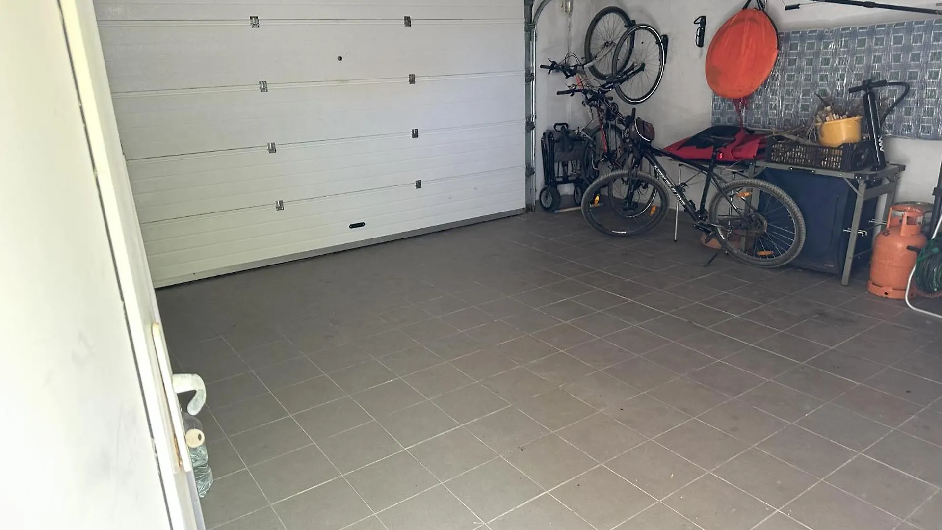 Apartman Oaza - 140M From The Sea, Big Terrace & Garage 만드레 0*,